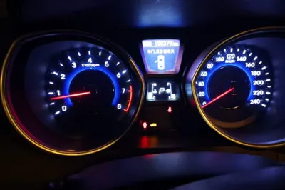 Hyundai Elantra (5th Generation