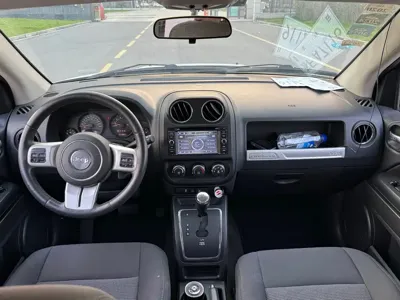 Jeep Compass (Import)