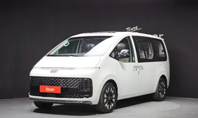 Hyundai Staria