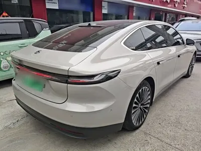 Nio ET7