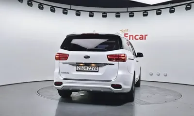 Kia Canival