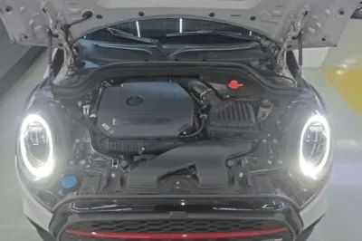 MINI JCW