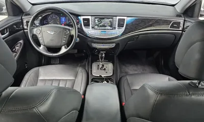 Hyundai Genesis