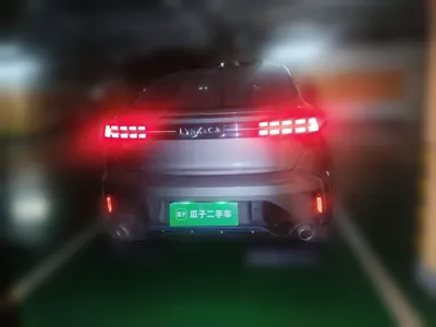 Lynk & Co 05