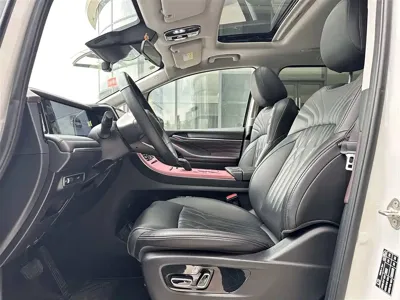 GAC Motor Trumpchi M8