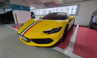 Ferrari 296
