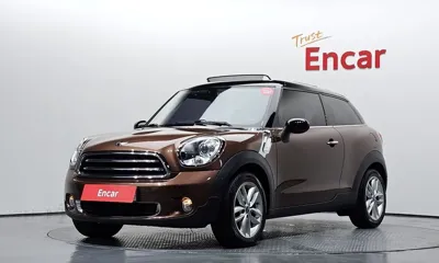 MINI Paceman