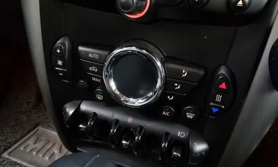 MINI Paceman