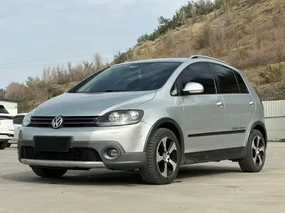 Volkswagen Golf (Import)