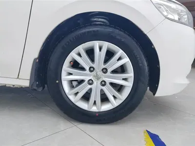 Peugeot 301