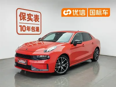 Lynk & Co 03