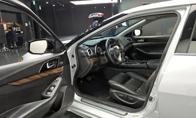 Nissan Maxima