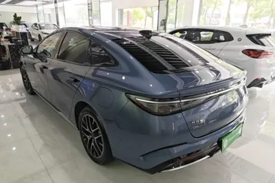 BYD Seal 07 DM-i