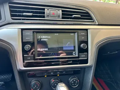 Volkswagen Lamando