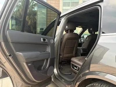 Li Auto Li L8