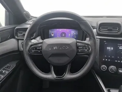 Lynk & Co 02 Hatchback