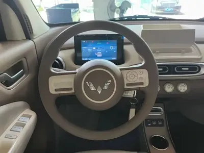 Wuling MINIEV