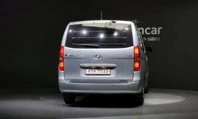Hyundai Starex