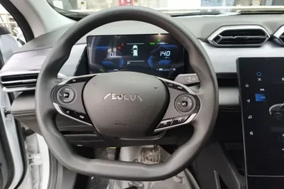 Dongfeng Aeolus SKY EV01