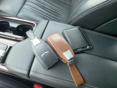 Genesis EQ900