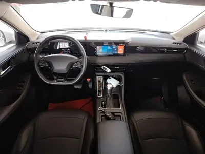 Roewe i5