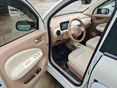 Wuling MINIEV