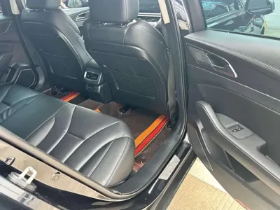 Hongqi Hongqi H5