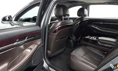 Genesis EQ900