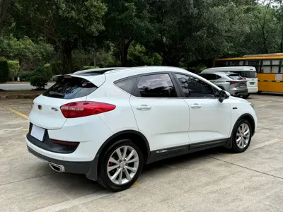 Geely Emgrand GS