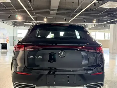 Mercedes-Benz EQE SUV