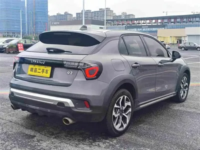 Lynk & Co 02