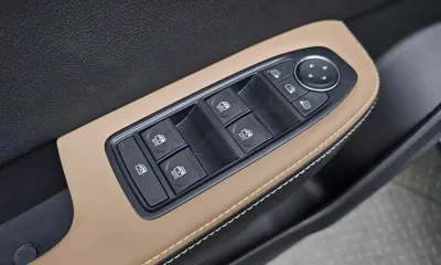 Renault-KoreaSamsung Arkana