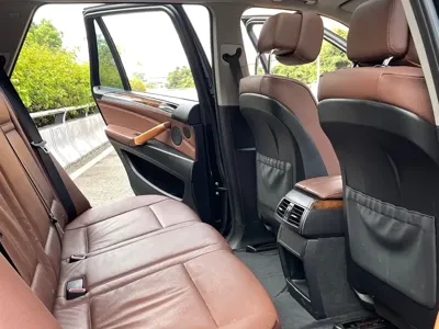 BMW X5 (Import)