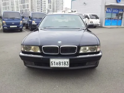 BMW 7-Series