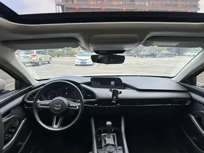 Mazda 3 Axela