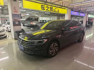 Volkswagen Sagitar