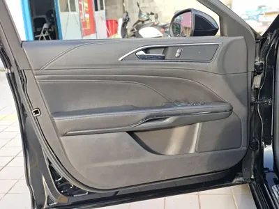 Ford Taurus