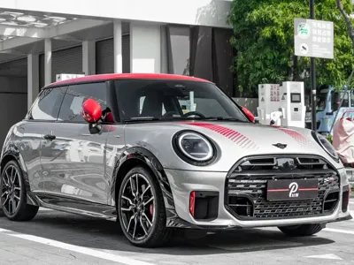 MINI Mini JCW