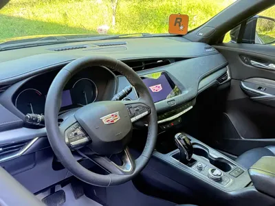 Cadillac XT4