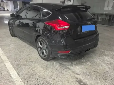 Ford Focus (Import)
