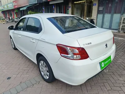 Peugeot 301