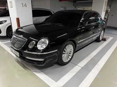 Kia Opirus