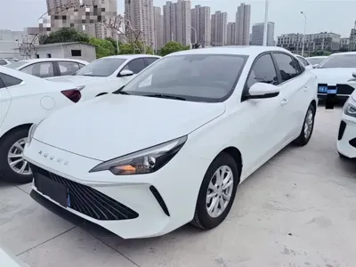 Roewe i5
