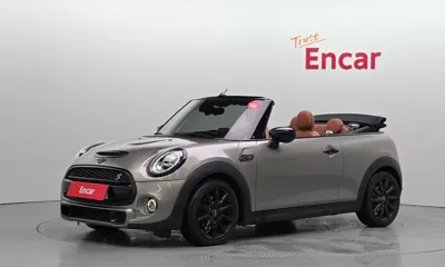MINI Cooper Convertible