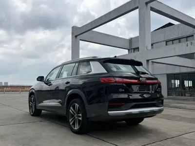 Audi Q6