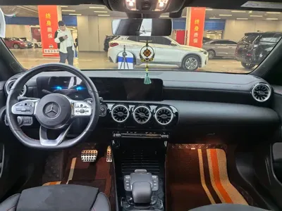 Mercedes-Benz CLA (Import)