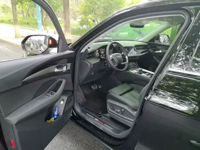 Audi Q6
