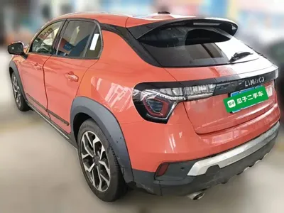 Lynk & Co 02