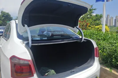 Dongfeng Aeolus E70