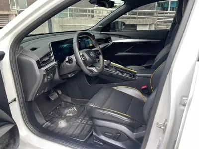 MG MG5 Scorpio